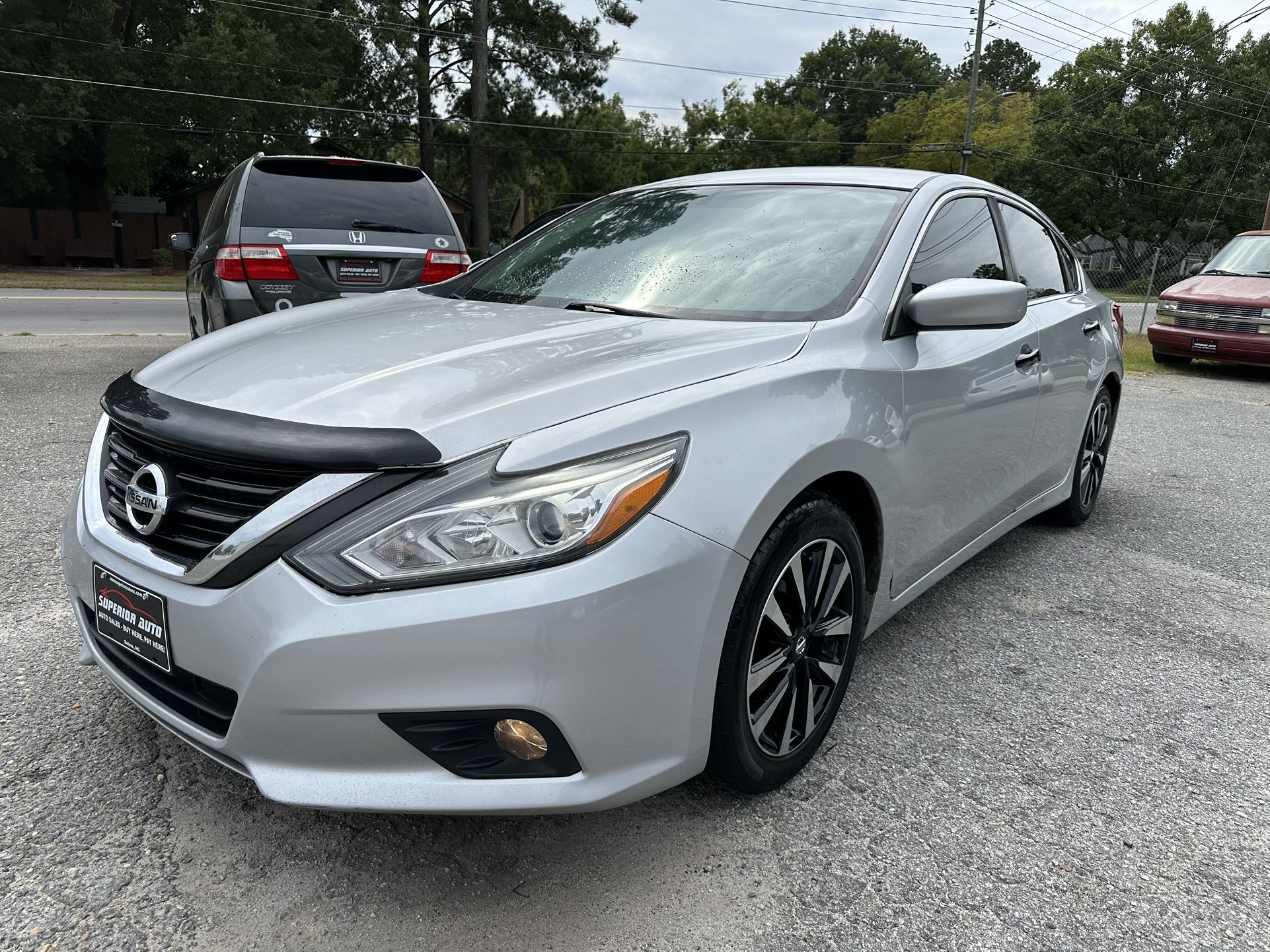 BUY HERE, PAY HERE‼️ NO CREDIT CHECKS✅ JUST DOWN AND DRIVE👍
