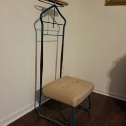  Vintage Clothe Valet Chair 