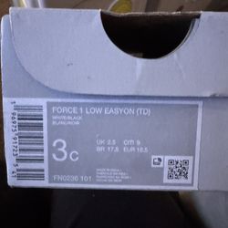 Nike baby shoes size 3c