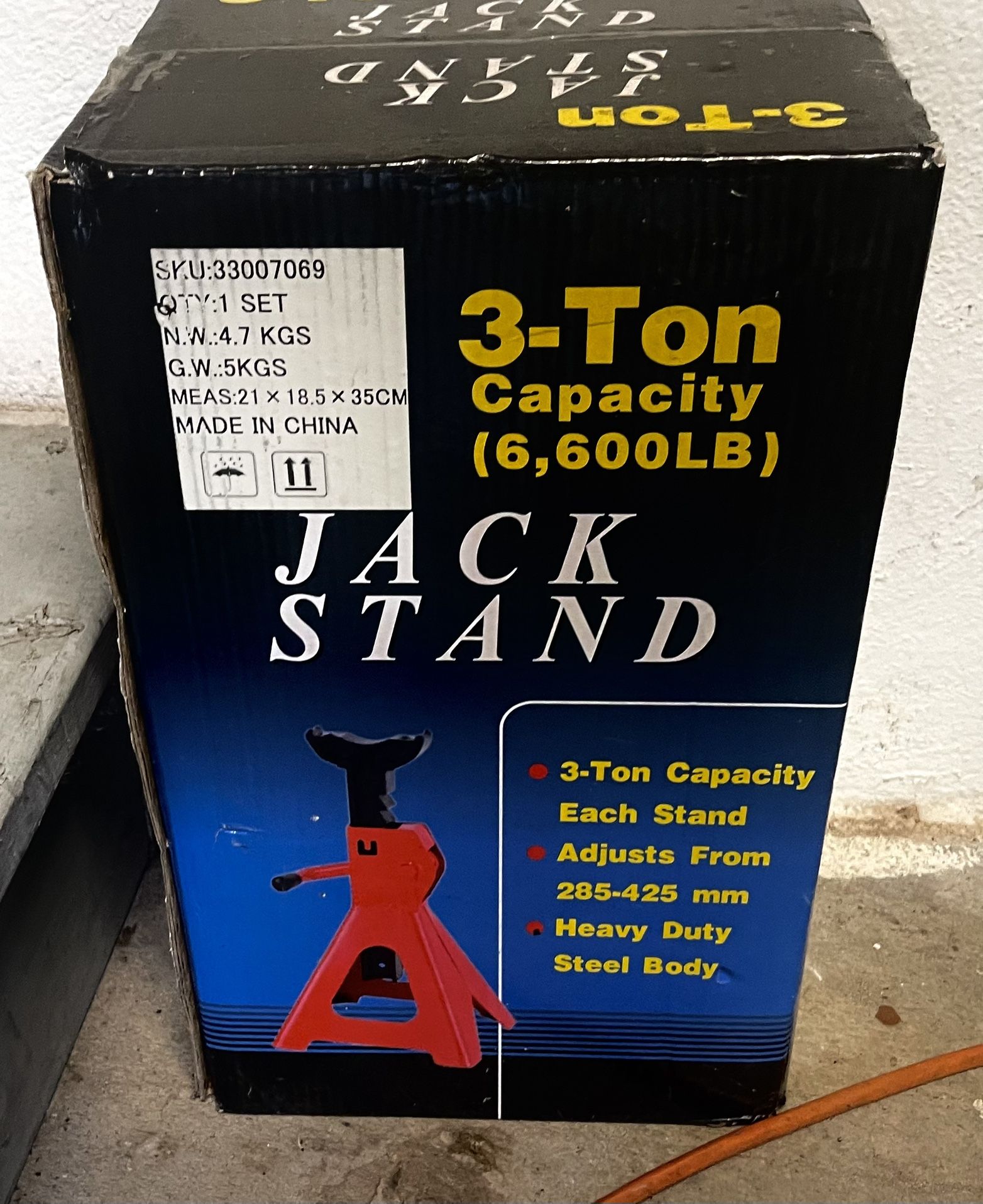 Automotive 3 Ton ( set ) Of Brand New Jack Stands