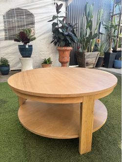 Foxford 34” Natural round wood coffee table