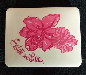 Estee Lauder Pure Color Lilly Pulitzer Eyeshadow Mirrored 4 Shades (30, 72, 09, 45) Compact & Applicator