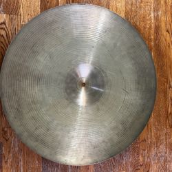 Vintage Avedis Zildjian 20” Medium Ride