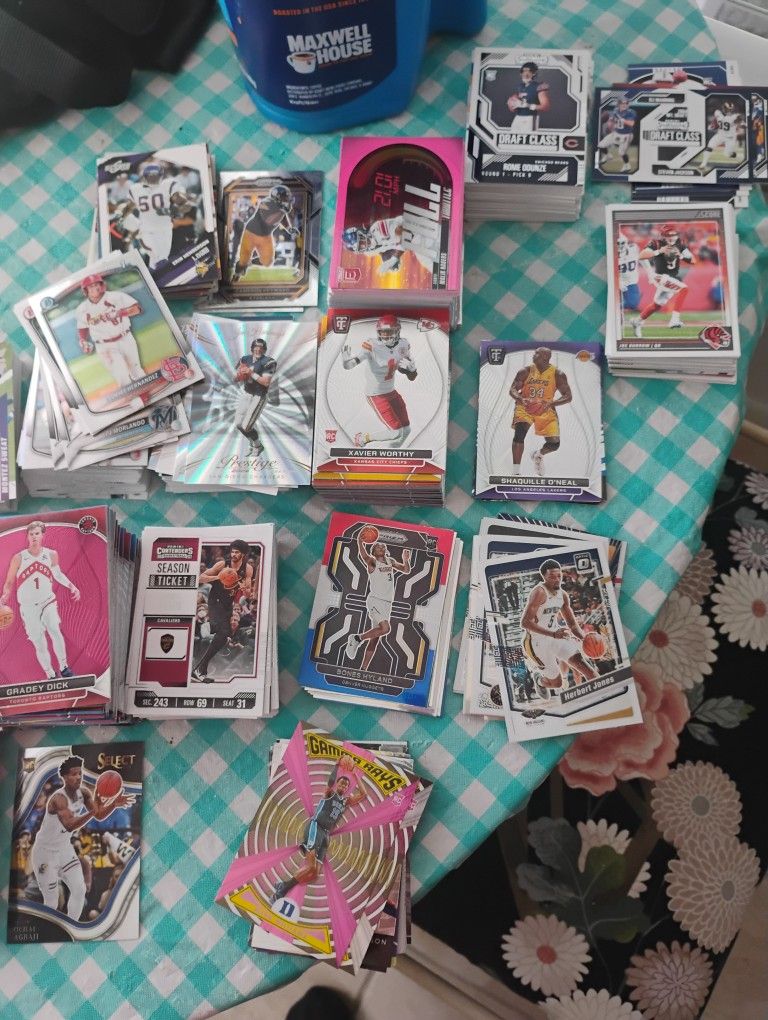 Sports Cards Value At $$400 Rookies & Inserts $$40 Firm