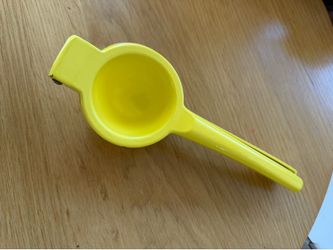 Citrus juicer