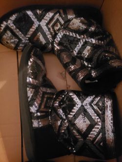 Boots And Gym Shoes Sz 9 Sequin Pair Fringe Sz 10, Gym Shoes 9 1/2 