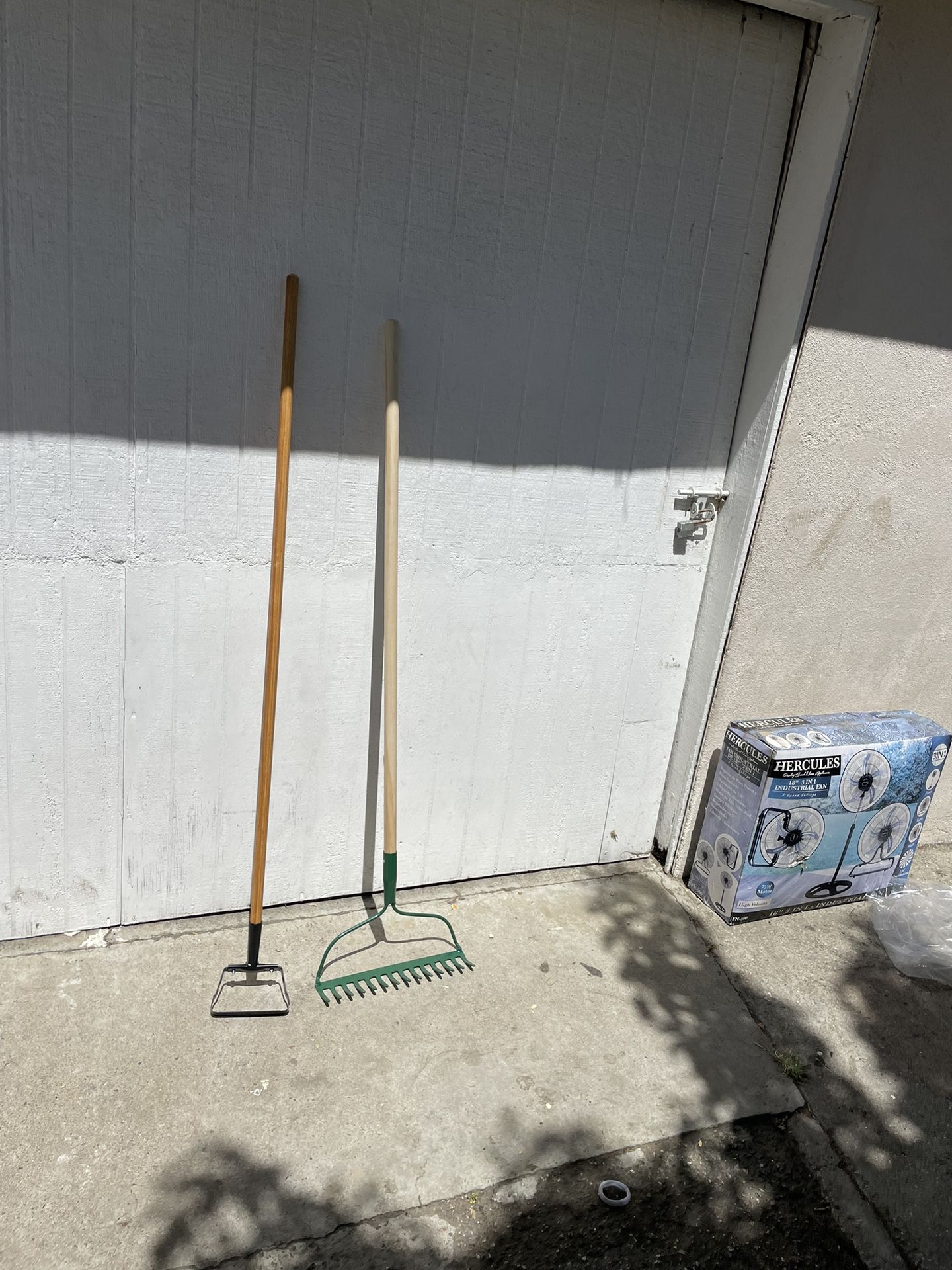 Rake Y Hula 