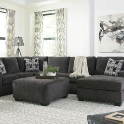 Ballinasloe Smoke 3-Piece RAF Chaise Sectional (Sofa Loveseat Couch Options 