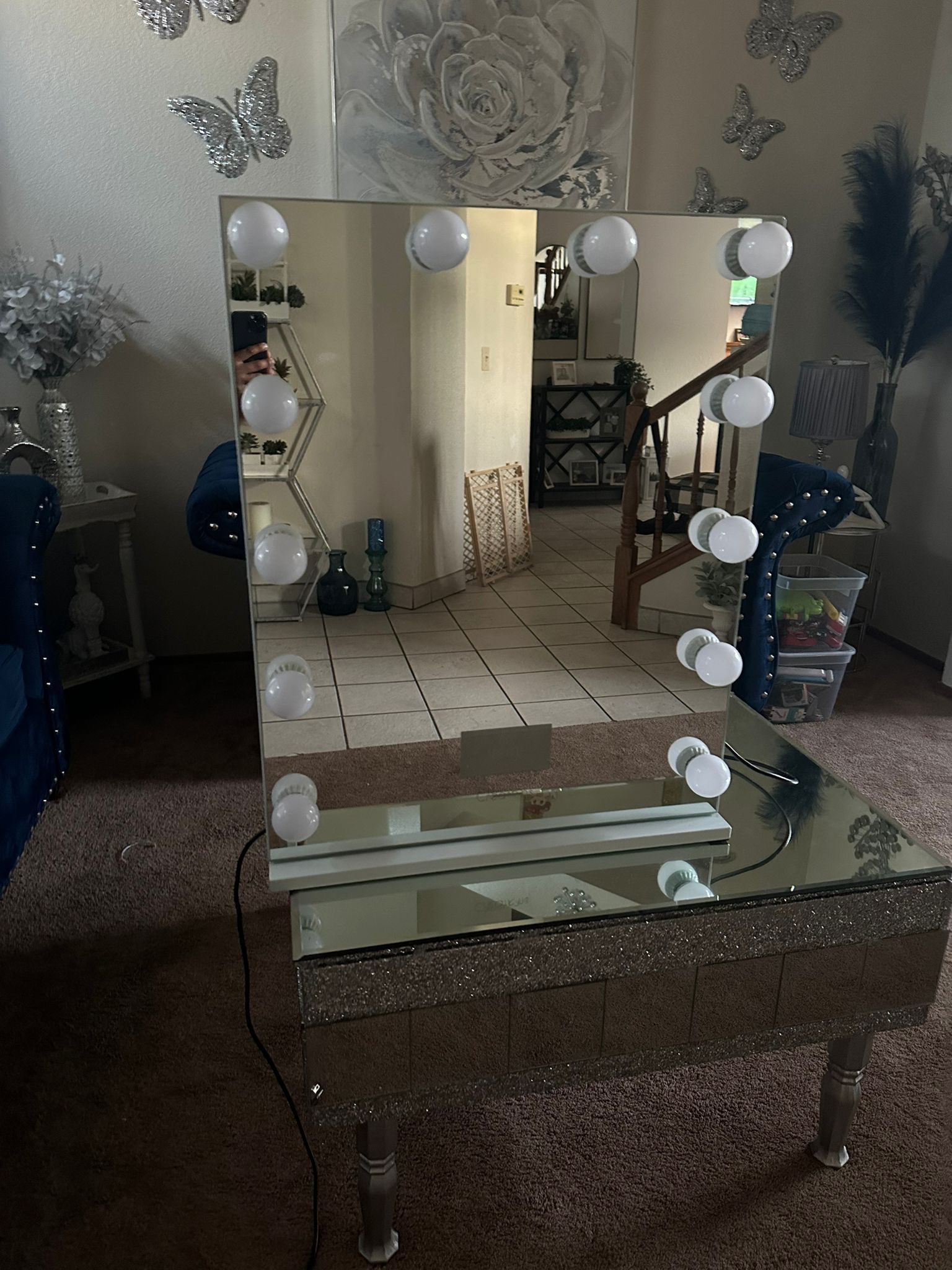 Beauty Creations Mirror 