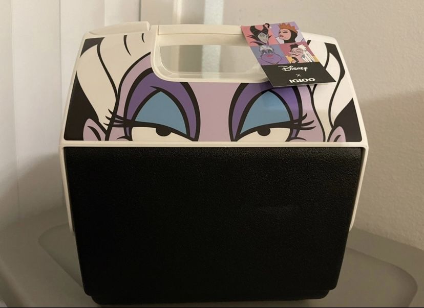 Igloo Disney Villains Ursula Little Mermaid Playmate Pal 7Qt. Cooler BNWT