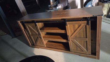 Tv stand
