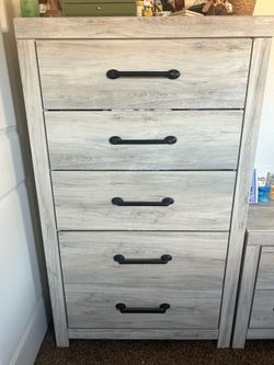 5 Drawer Dresser