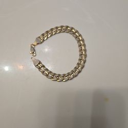 18k Gold Braclet 