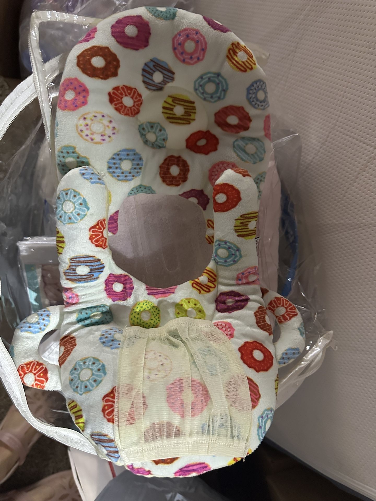 Self Feeding Pillow