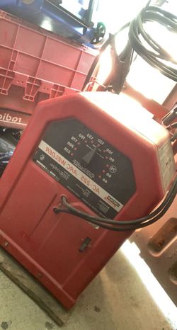 Welder Lincoln Electric Ac-225