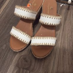 Tommy Bahama 2” Wedge