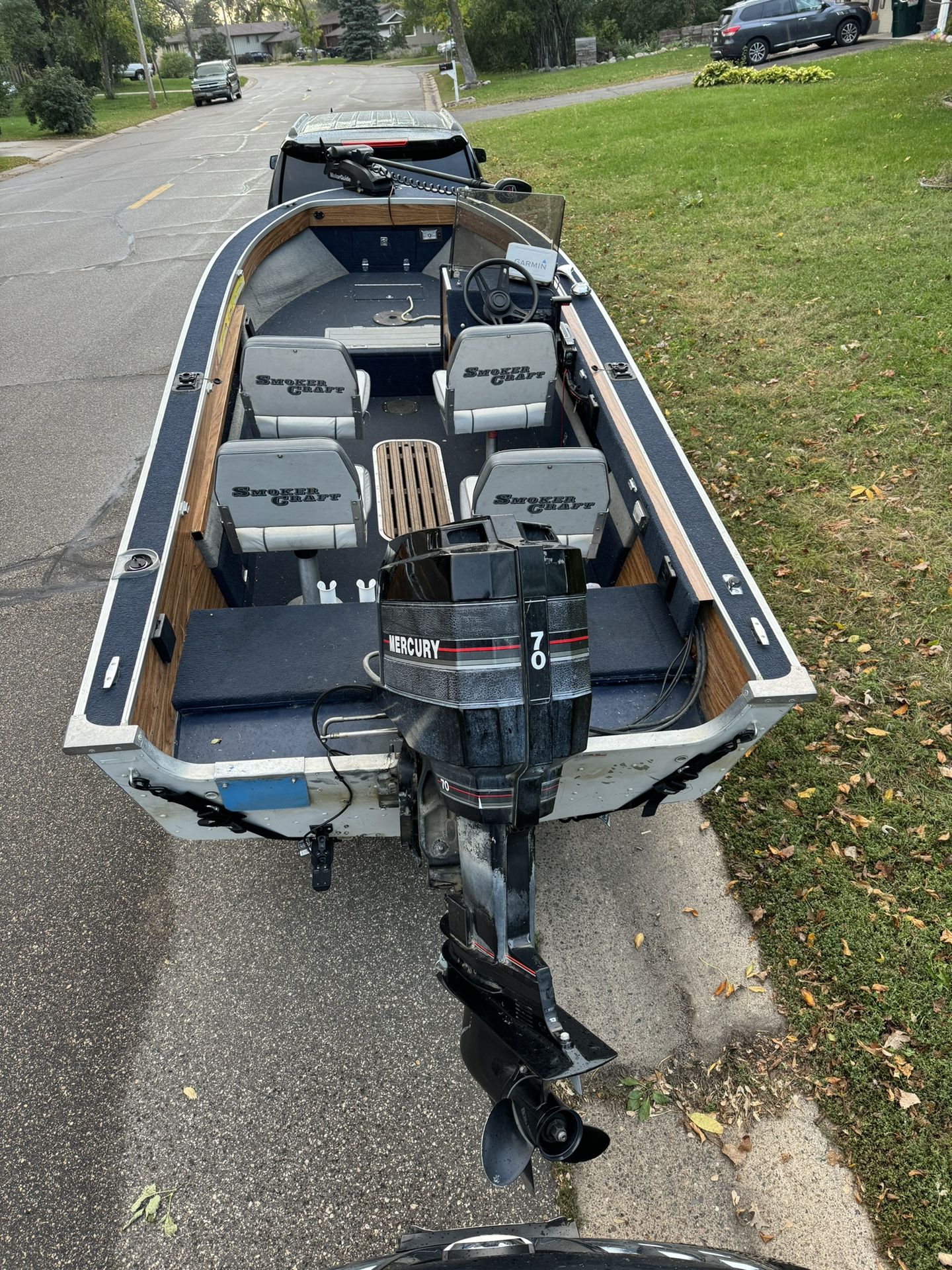 1989 Smokercraft Fishing Boat