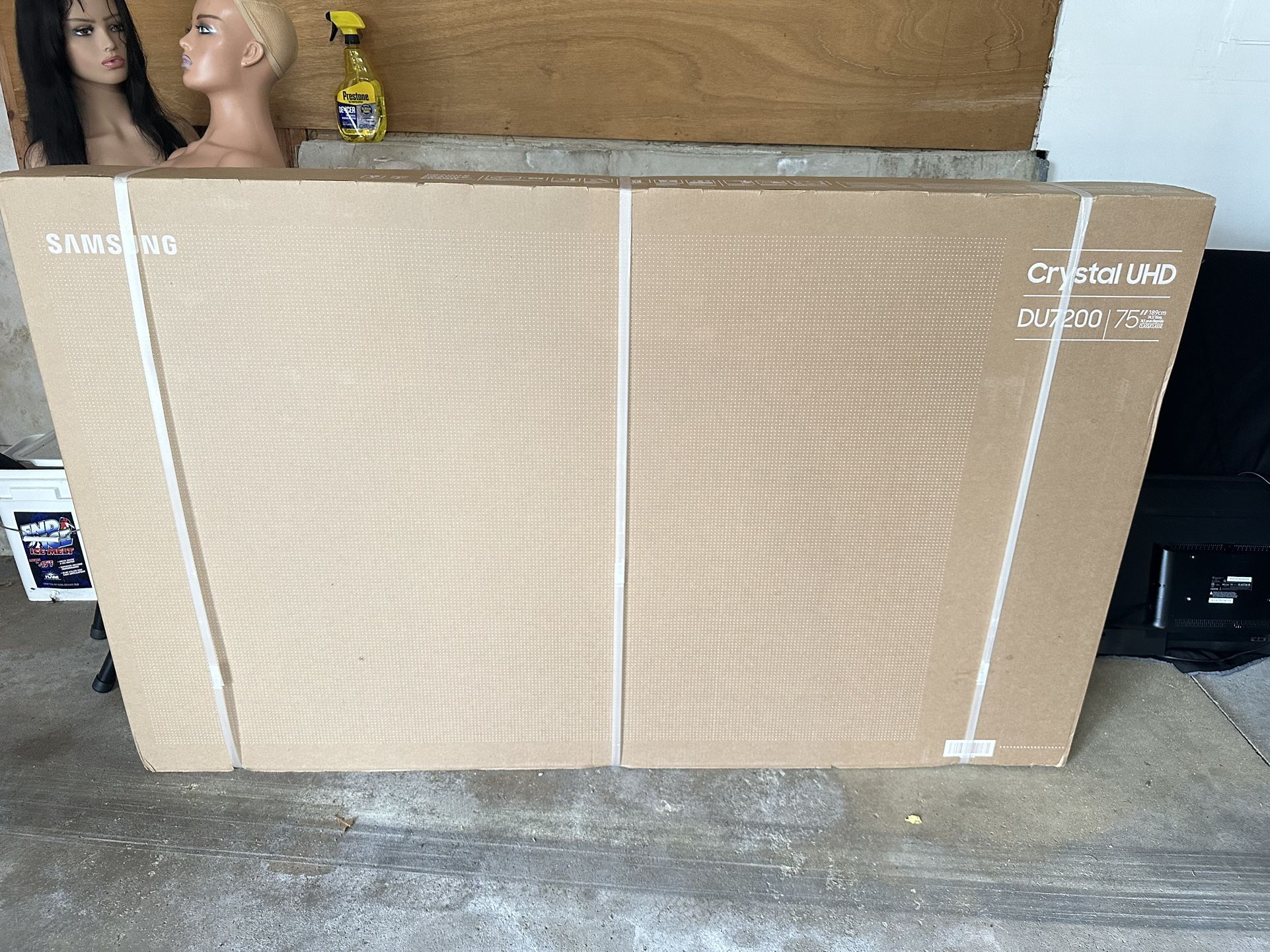 Samsung 75” Smart Tv