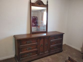 Bedroom dresser