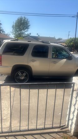 Chevy Tahoe 2012