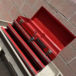 Husky Metal Tool Box With Key 🔐 20”x10”x8”