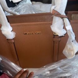Michael Kors Bag (Brand New)