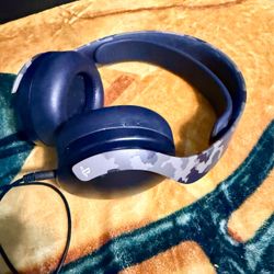 Sony PULSE 3D Over-Ear Gaming Headset.