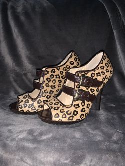 New Michael Kors Heels! Size: 7-8