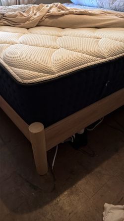 king size mattress and frame