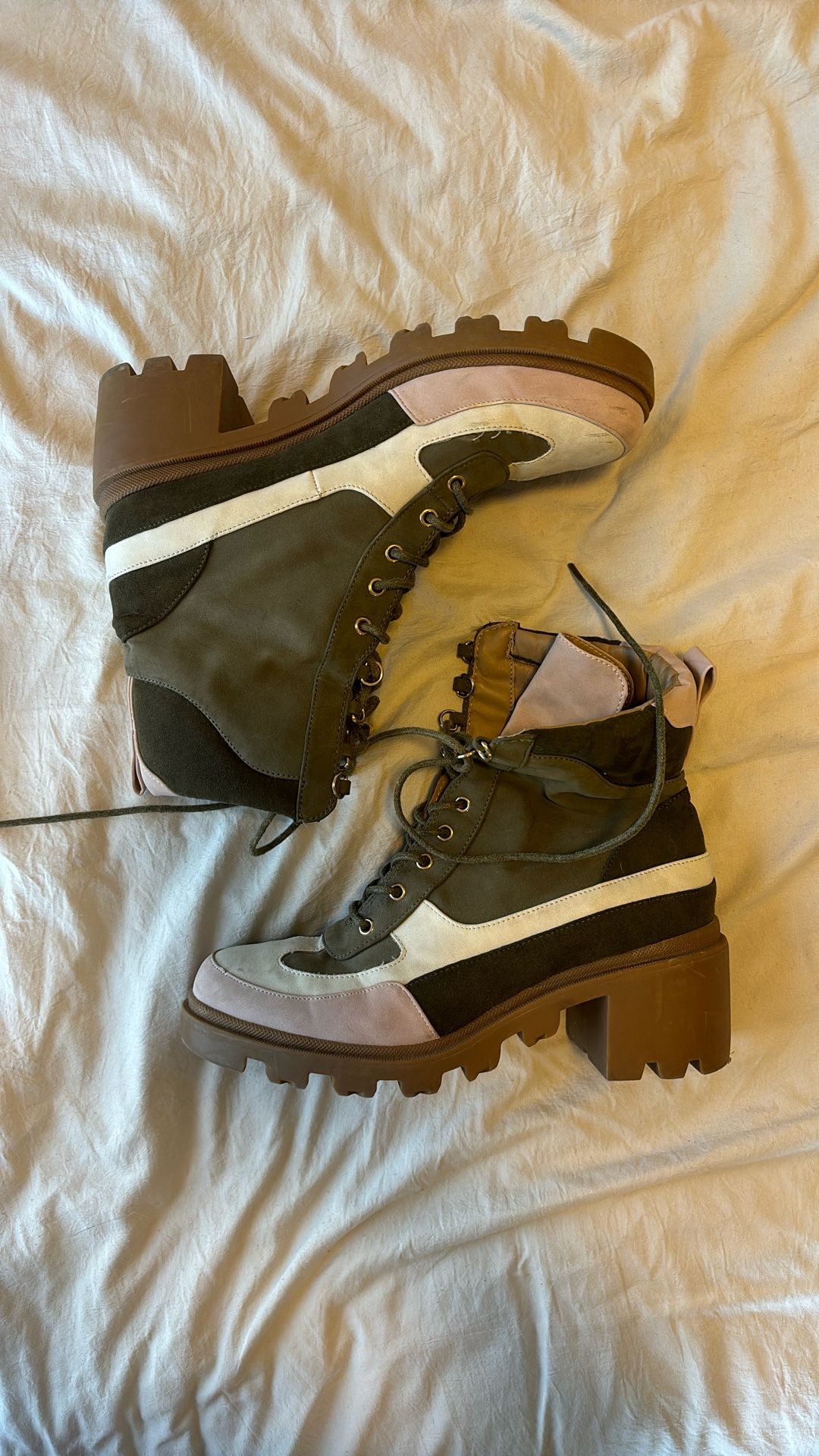 Women’s Boots