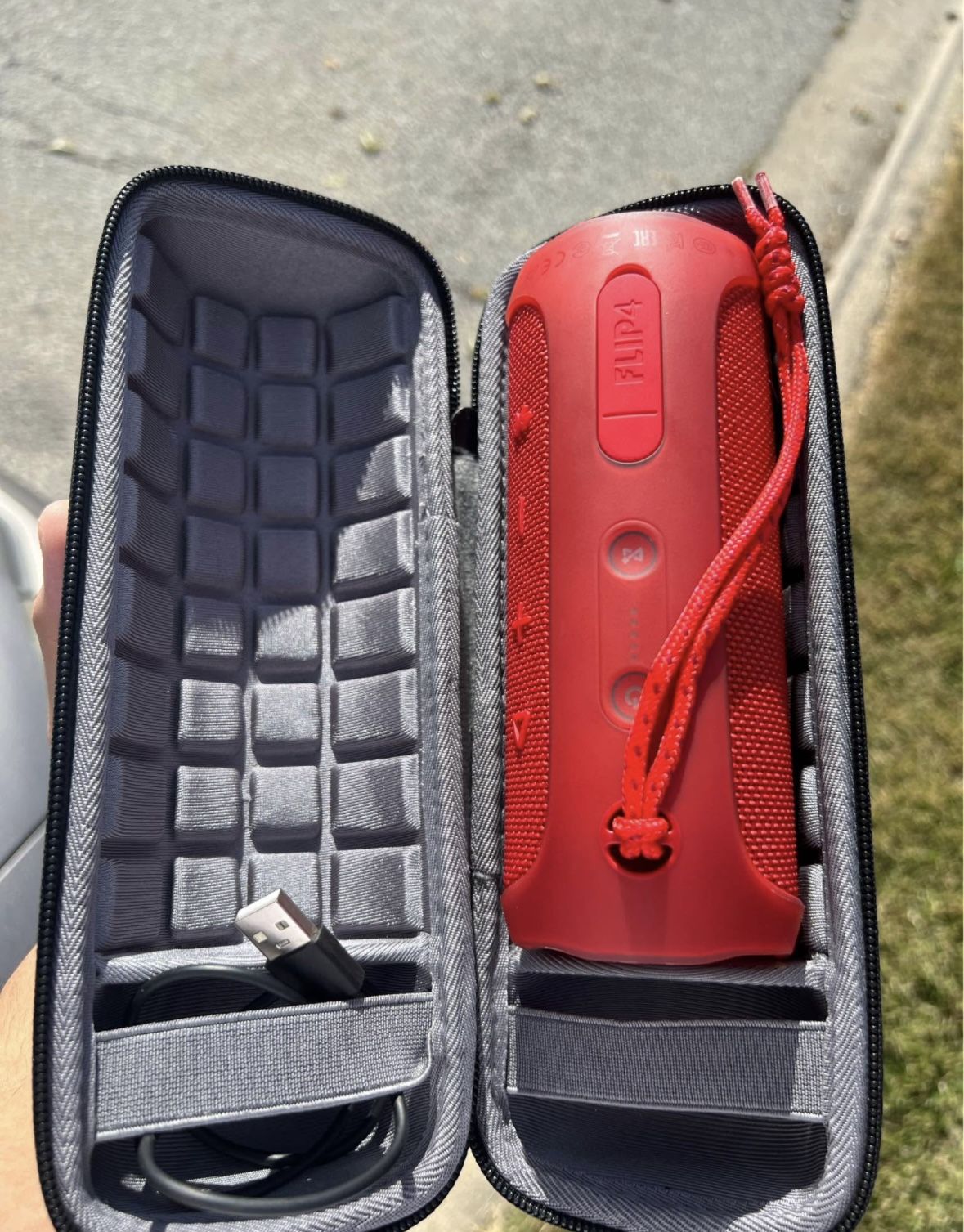 JBL Flip 4