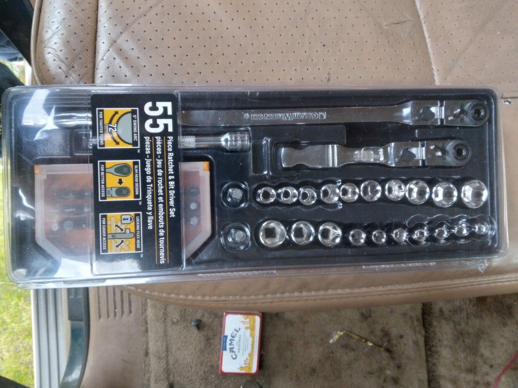 New Gearwrench 55 Piece Ratchet And Bit Driver Set