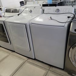 Samsung Topload Washer & Gas Dryer 