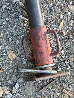 Scaffolding screw jack beam holder total four