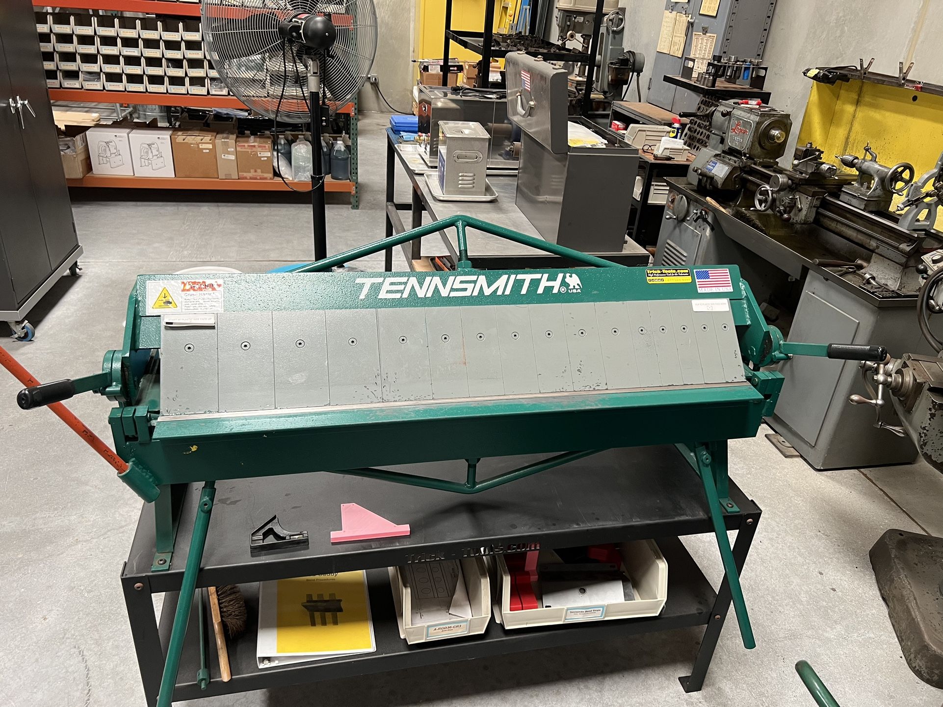 Tennsmith 4 Foot Box & Pan Brake, with Table!
