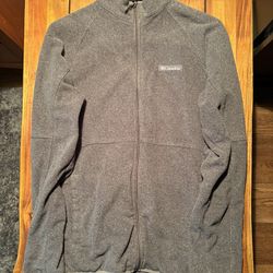 Grey Columbia fleece