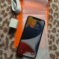 Unlocked iPhone 11pro, 256gb 