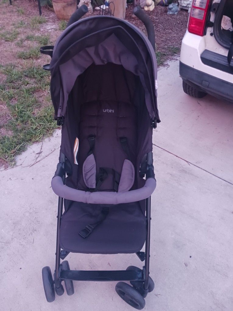 Got 2 Urbini Strollers Like New 24 Each Firm