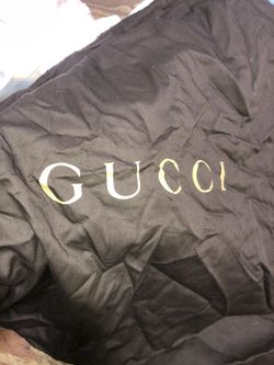 Gucci dust bag