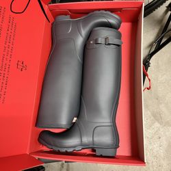 Hunter Size 9