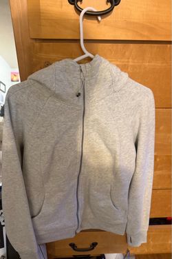Lululemon Grey Scuba Zip-up, size 8
