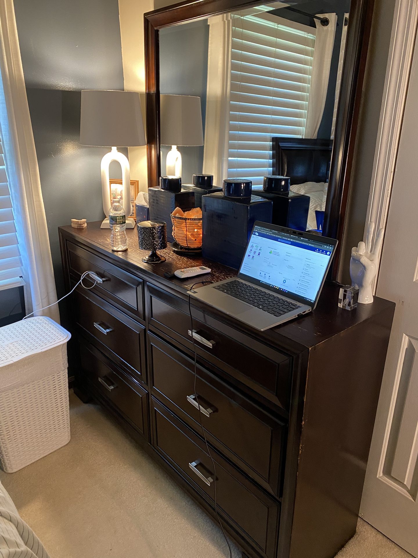 Complete bedroom set for sale