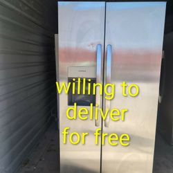 Frigidaire Side by Side Refrigerator (Size 33" W 32" D 68" H