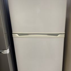 Magic chef small refrigerator (delivery+install available) height 58 x width 24