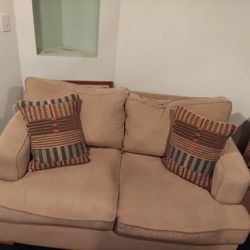 Plush Love seat