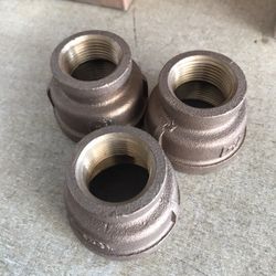 Brass pipe couplings