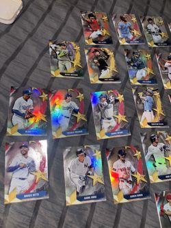 Baseball Cards Lot