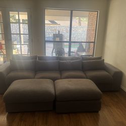 Tatman Linen Blend Sectional with 2 Ottomans