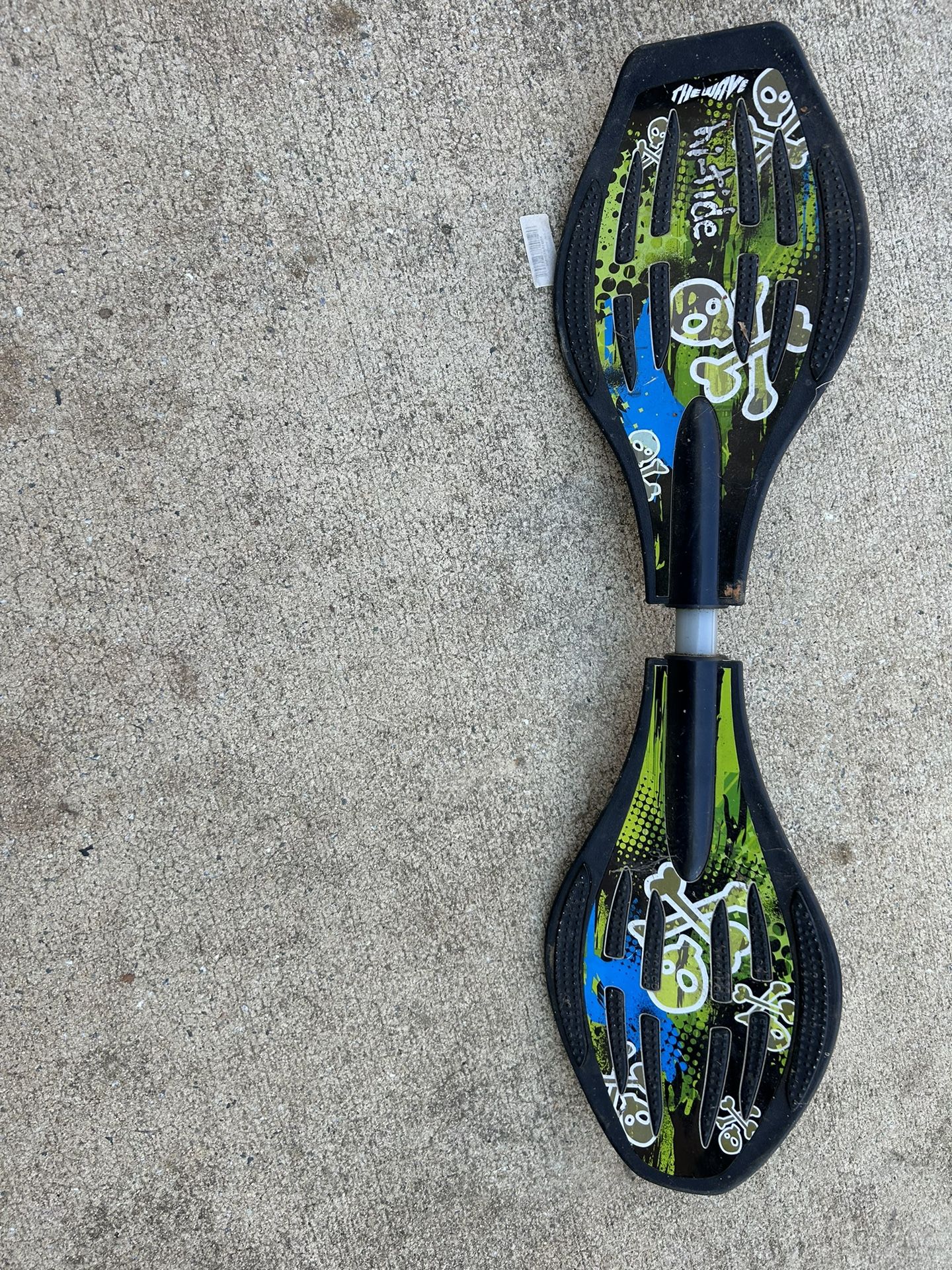 The Wave Hi-tide Caster Skateboard Street Surfing
