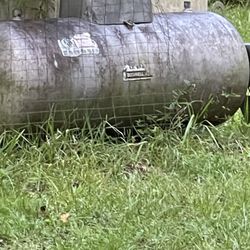 250 Gallon Propane Tank 